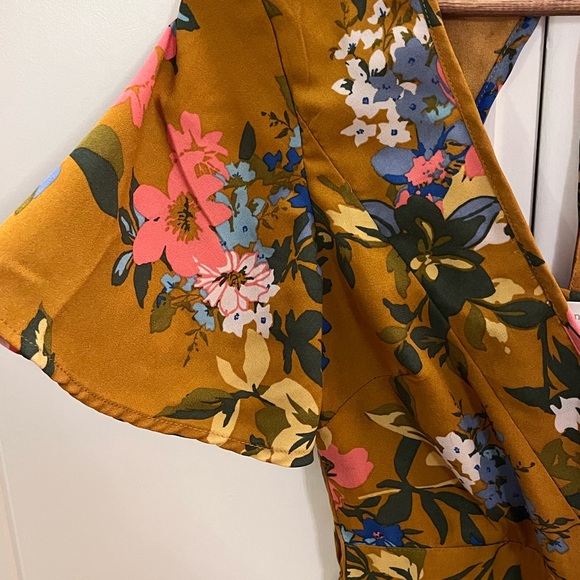 Band of Gypsies floral jumpsuit - Picture 9 of 9